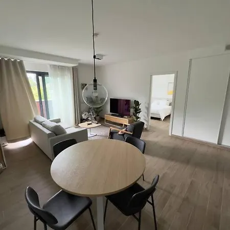 Cosy & Child A 2 Min Airport Apartment Zaventem Exterior photo