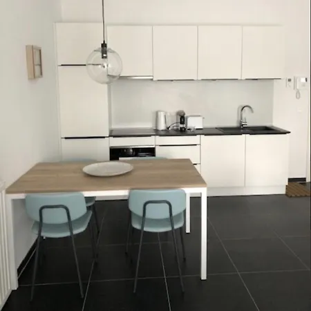 Cosy & Child A 2 Min Airport Apartment Zaventem Exterior photo